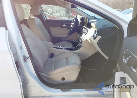 2018 Mercedes-Benz Gla 250 from USA, damaged, VIN WDCTG4EB6JJ483476